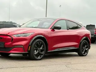 Ford Mustang Mach-E 2023 AWD Premium 4 puertas SUV