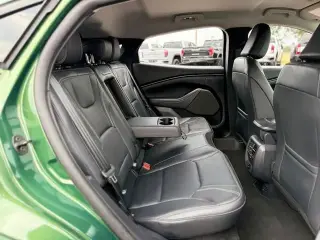 Ford Mustang Mach-E 2025 AWD Premium 4 puertas SUV