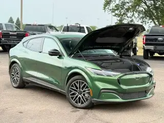 Ford Mustang Mach-E 2025 AWD Premium 4 puertas SUV