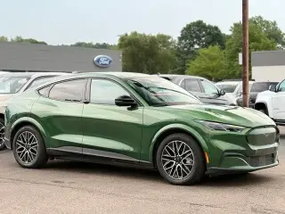 Ford Mustang Mach-E 2025 AWD Premium 4 puertas SUV