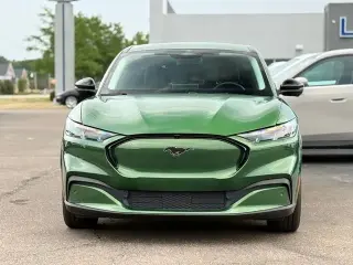 Ford Mustang Mach-E 2025 AWD Premium 4 puertas SUV