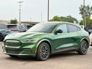Ford Mustang Mach-E 2025 AWD Premium 4 puertas SUV