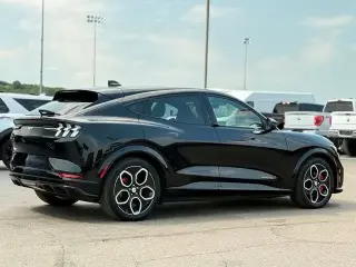 Ford Mustang Mach-E 2023 AWD GT 4 puertas SUV