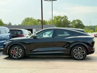 Ford Mustang Mach-E 2023 AWD GT 4 puertas SUV