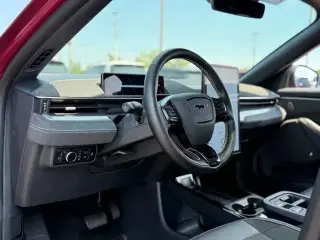 Ford Mustang Mach-E 2025 AWD GT 4 puertas SUV
