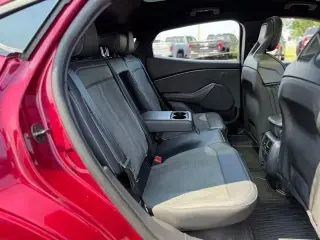 Ford Mustang Mach-E 2025 AWD GT 4 puertas SUV