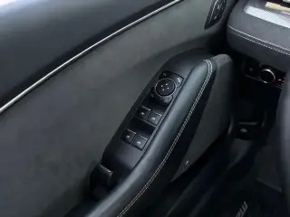 Ford Mustang Mach-E 2025 AWD GT 4 puertas SUV