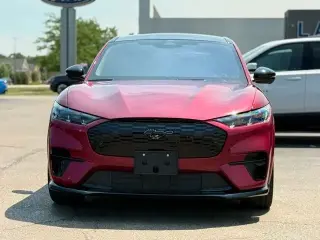 Ford Mustang Mach-E 2025 AWD GT 4 puertas SUV