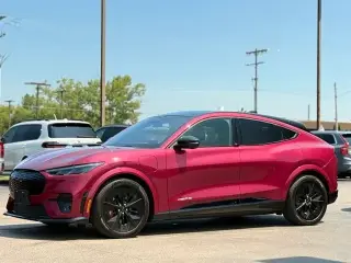 Ford Mustang Mach-E 2025 AWD GT 4 puertas SUV