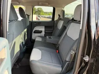 Ford Maverick 2024 AWD XLT 4 puertas SuperCrew con caja de 4.5 pies