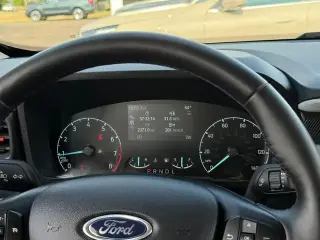 Ford Maverick 2024 AWD XLT 4 puertas SuperCrew con caja de 4.5 pies