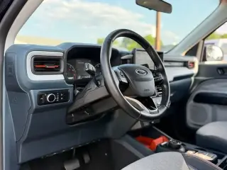 Ford Maverick 2024 AWD XLT 4 puertas SuperCrew con caja de 4.5 pies