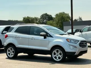 Ford EcoSport 2021 AWD SE 4dr Crossover