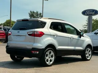 Ford EcoSport 2021 AWD SE 4dr Crossover