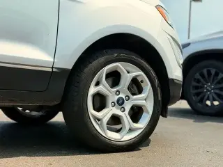 Ford EcoSport 2021 AWD SE 4dr Crossover