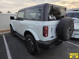Ford Bronco 2023 4x4 Outer Banks SUV de 2 puertas