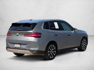 BMW X3 2026 tracción en las cuatro ruedas 30 xDrive Vehículo deportivo de actividades de 4 puertas