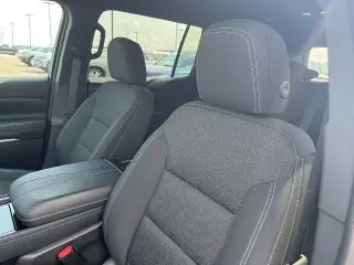 Chevrolet Traverse 2024 LS 4 puertas SUV con paquete 1LS