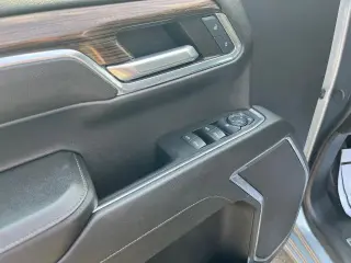 Chevrolet Silverado 1500 2024 4x4 LT 4p. Cabina de Tripulación 5,8 ft. Caja Corta con 2 Filas