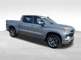 Chevrolet Silverado 1500 2024 4x4 LT 4p. Cabina de Tripulación 5,8 ft. Caja Corta con 2 Filas