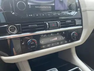 Nissan Pathfinder 2023 AWD SL 4dr SUV
