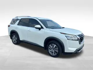Nissan Pathfinder 2023 AWD SL 4dr SUV