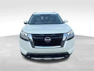 Nissan Pathfinder 2023 AWD SL 4dr SUV