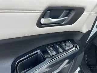Nissan Pathfinder 2023 AWD SL 4dr SUV