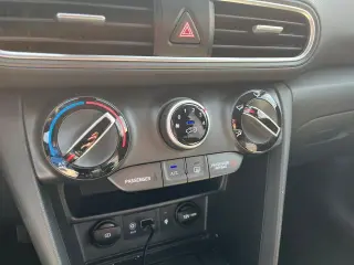 Hyundai KONA 2021 SEL Plus 4p Crossover