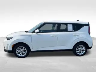 Kia Soul 2025 LX 4p Crossover