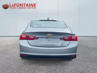Chevrolet Malibu 2023 LT 4 puertas Sedán con 1LT