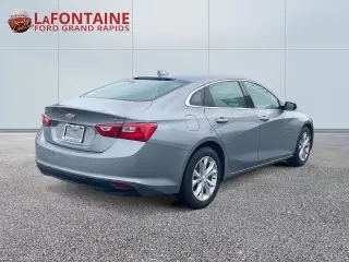 Chevrolet Malibu 2023 LT 4 puertas Sedán con 1LT