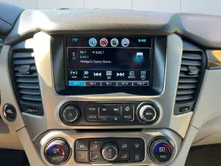 GMC Yukon XL 2017 4x4 Denali 4 puertas SUV