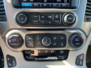 GMC Yukon XL 2017 4x4 Denali 4 puertas SUV