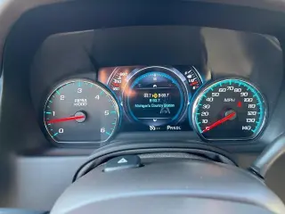 GMC Yukon XL 2017 4x4 Denali 4 puertas SUV