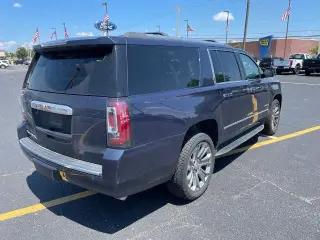 GMC Yukon XL 2017 4x4 Denali 4 puertas SUV