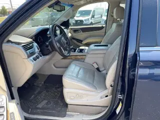 GMC Yukon XL 2017 4x4 Denali 4 puertas SUV