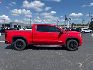 GMC Sierra 1500 2021 4x4 Elevation 4 puertas Cabina Crew 5.8 pies. SB