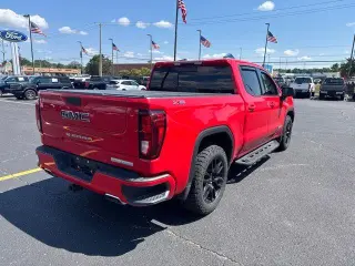 GMC Sierra 1500 2021 4x4 Elevation 4 puertas Cabina Crew 5.8 pies. SB