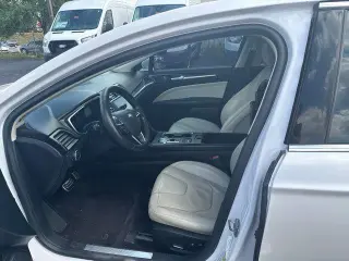 Ford Fusion 2017 AWD Titanium 4 puertas Sedan