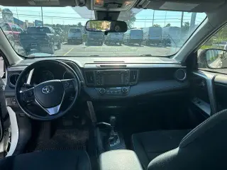 Toyota RAV4 2017 AWD XLE 4p SUV