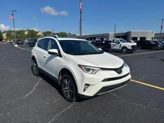 Toyota RAV4 2017 AWD XLE 4p SUV
