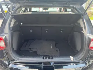 Hyundai VENUE 2020 SEL 4dr Crossover