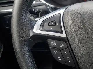 Ford Edge 2018 AWD Titanium 4 puertas Crossover