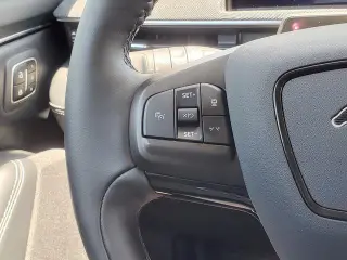 Ford Mustang Mach-E 2025 AWD Premium 4p SUV