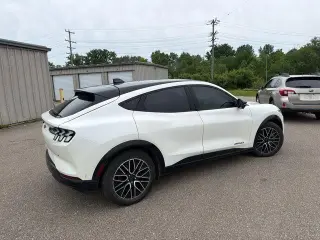 Ford Mustang Mach-E 2024 AWD Premium 4p SUV