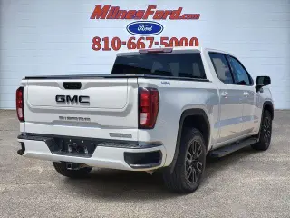 GMC Sierra 1500 Limited 2022 4x4 Elevation 4p. Cabina Crew Cab 5.8 pies. CB