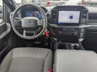 Ford F-150 2024 4x2 STX 4p SuperCrew 5.5 ft. SB