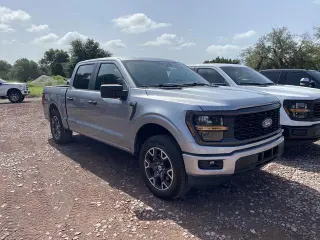 Ford F-150 2024 4x2 STX 4p SuperCrew 5.5 ft. SB