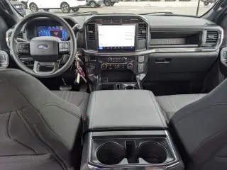 Ford F-150 2024 4x2 STX 4dr SuperCrew 5.5 ft. SB